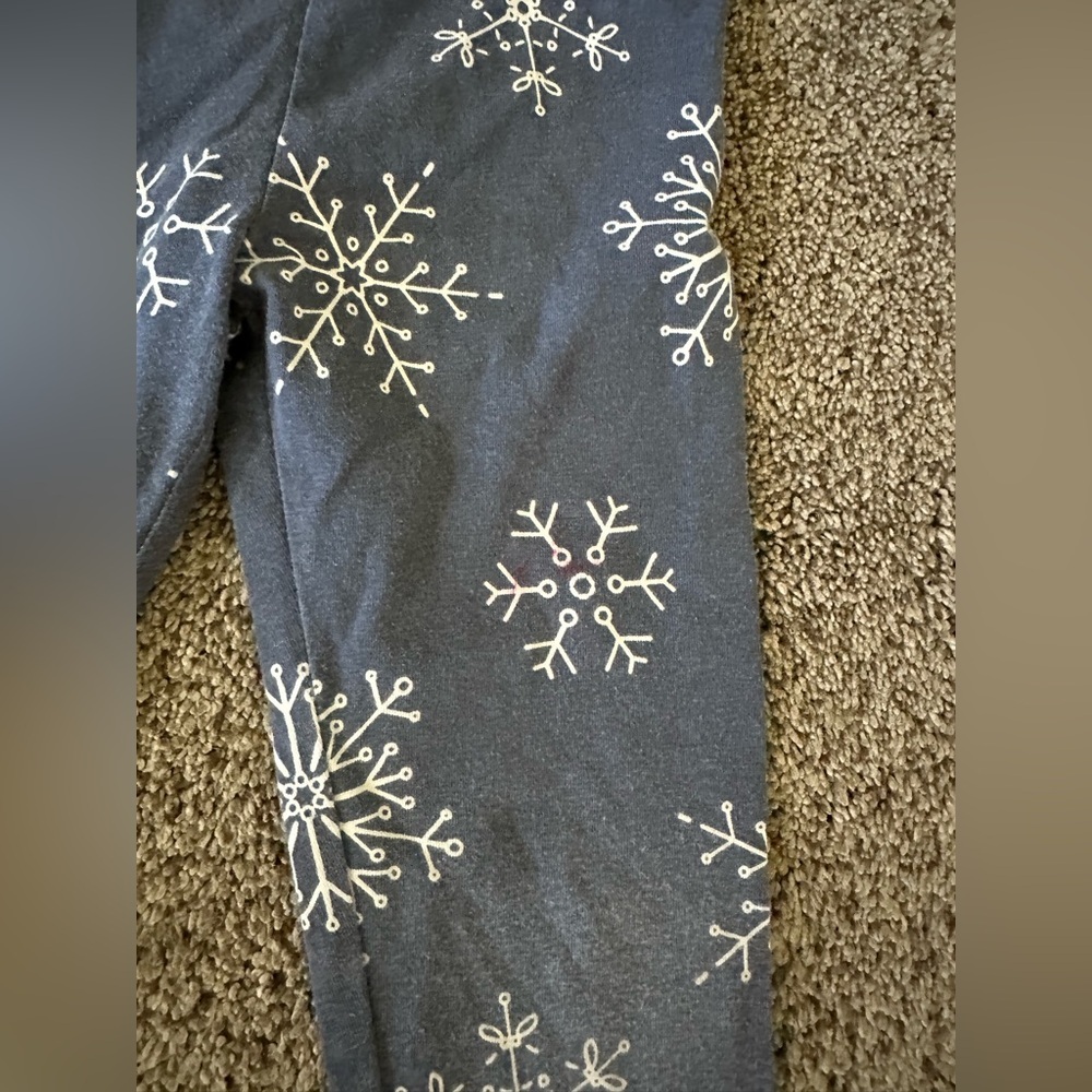 Assorted Kids Leggings - Pink, Black, Gray, Floral & Snowflake Patterns - Picture 14 of 15
